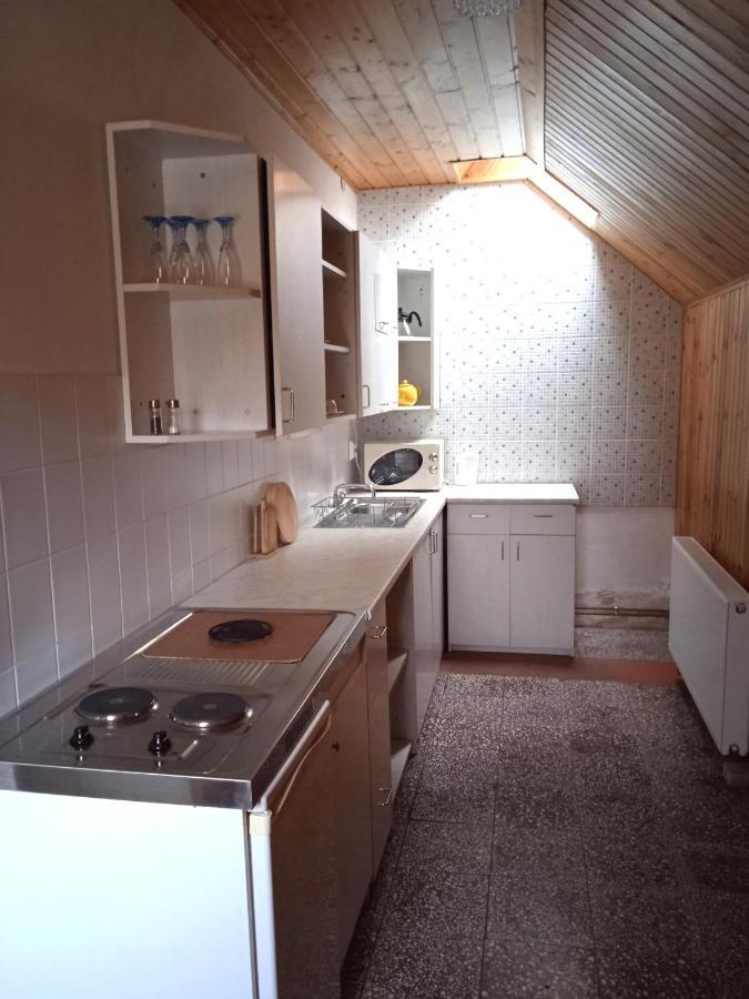 Nagy-Magyarorszag Park Bed & Breakfast Isztimer ภายนอก รูปภาพ
