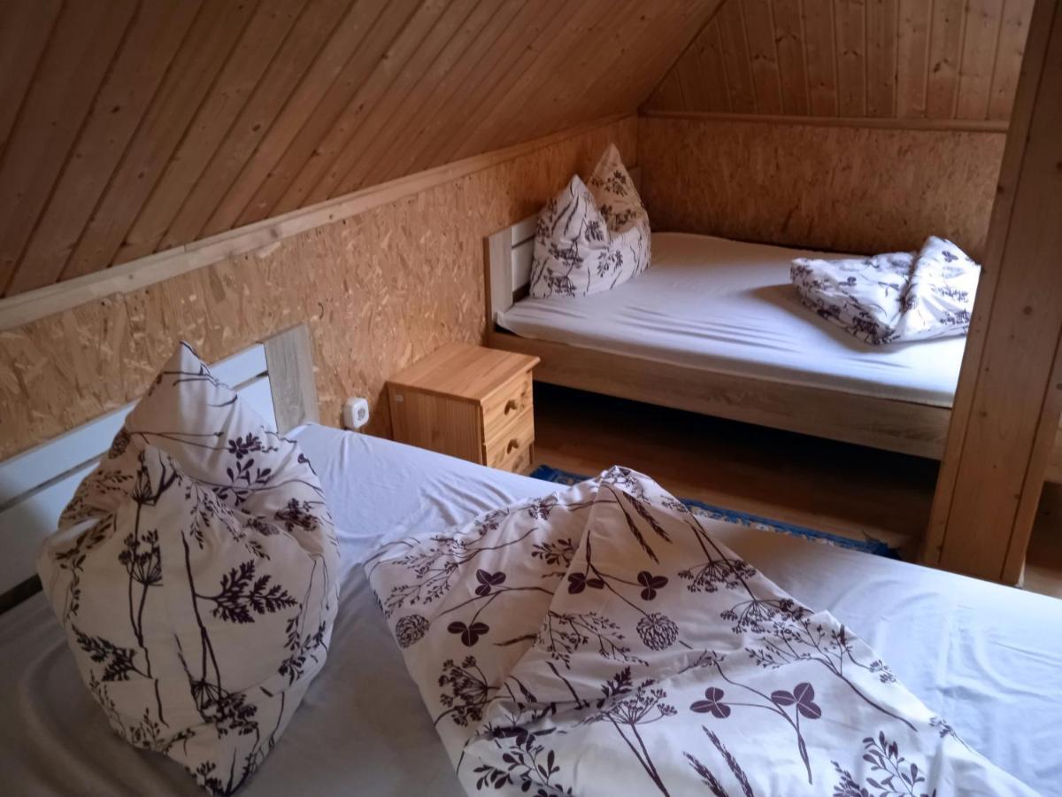Nagy-Magyarorszag Park Bed & Breakfast Isztimer ภายนอก รูปภาพ