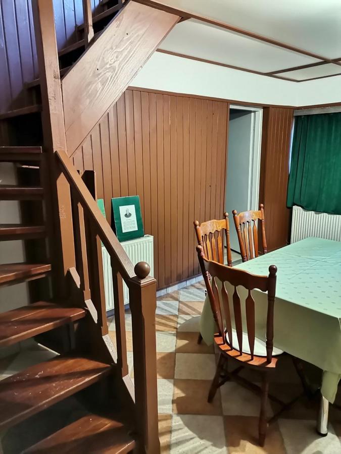 Nagy-Magyarorszag Park Bed & Breakfast Isztimer ภายนอก รูปภาพ